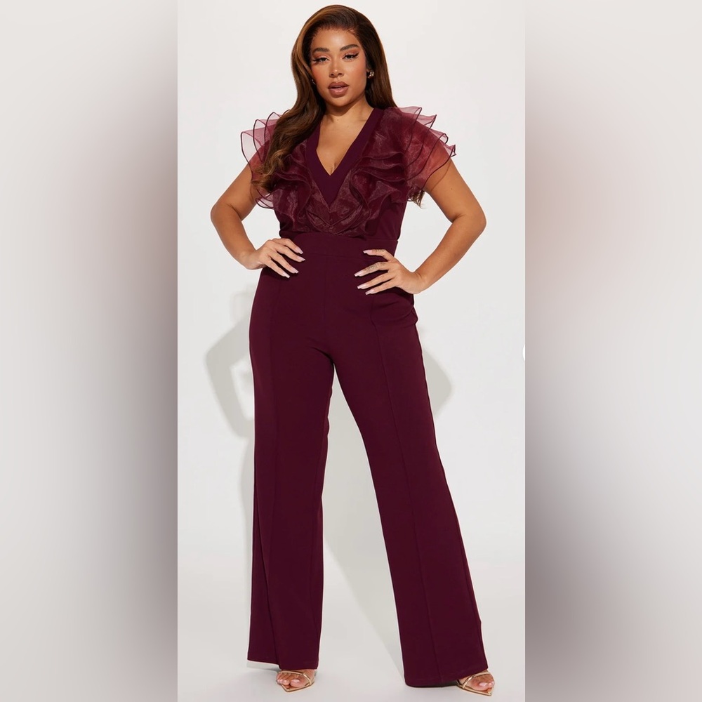 Fashion Nova Deep Burgundy Ruffle Jumpsuit‎ NWT 2X